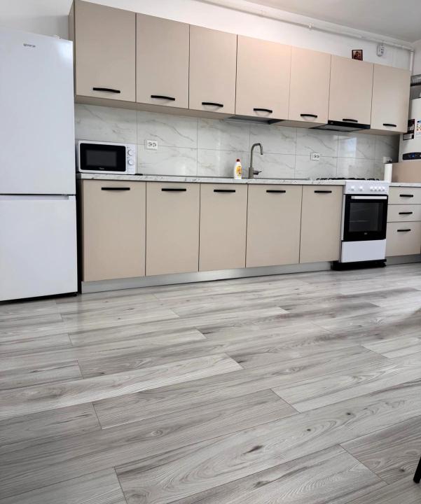 Inchiriere Apartament 2 camere langa Lidl Uverturii, 1/5, Bl. 2023