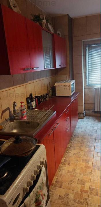 Apartament 4 Camere Pacurari - Bulevard Decomandat 