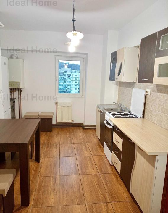 Inchiriere Apartament 4 camere Nicolina Iasi