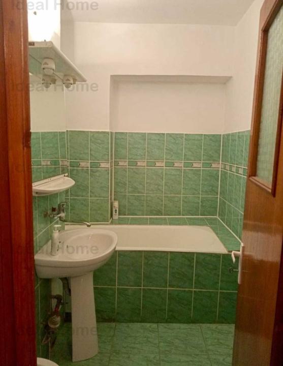 Inchiriere Apartament 4 camere Nicolina Iasi