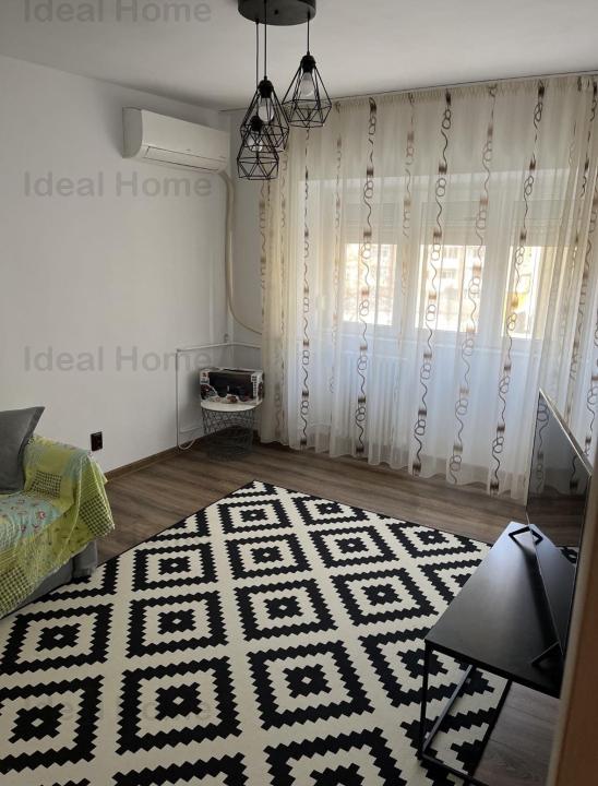 Apartament Trei Camere Gara - Centru 