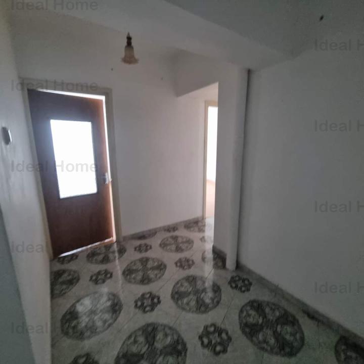 Apartament 3 camere Decomandat. Etaj 4 din 8. Zimbru