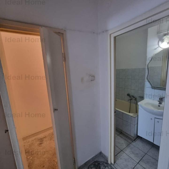 Apartament 3 camere Decomandat. Etaj 4 din 8. Zimbru