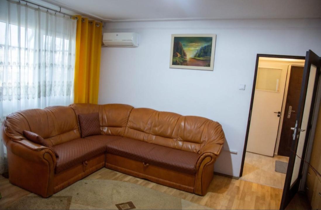 Inchiriere Apartament 2 camere Podu Ros Iasi