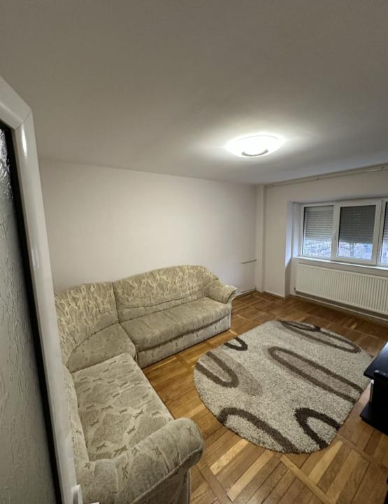 Inchiriere Apartament 3 camere Frumoasa Iasi 