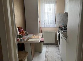 Apartament 3 camere Cantemir-Podu Ros 