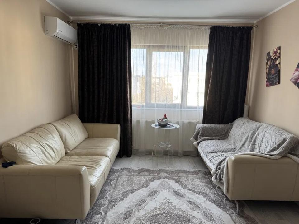 Apartament 3 camere Cantemir-Podu Ros 