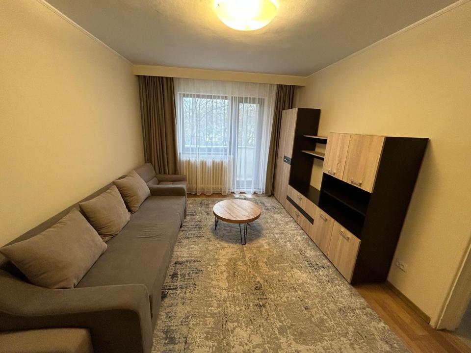 Apartament 2 Camere Decomandat Etajul 1/4 Tatarasi - Flora