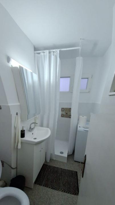 Inchiriere Apartament 2 camere Podu Ros Iasi