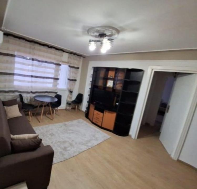 Inchiriere Apartament 2 camere Podu Ros Iasi