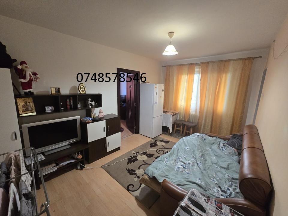 Apartament 2 camere Alexandru. Amanetul Piciu