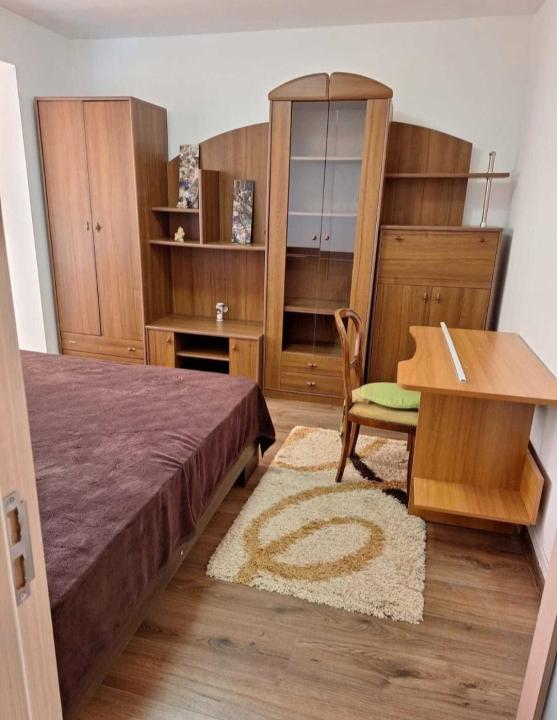 Inchiriere Apartament 2 camere Podu Ros Iasi