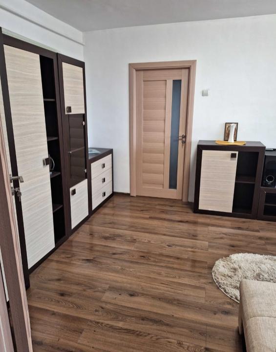 Inchiriere Apartament 2 camere Podu Ros Iasi