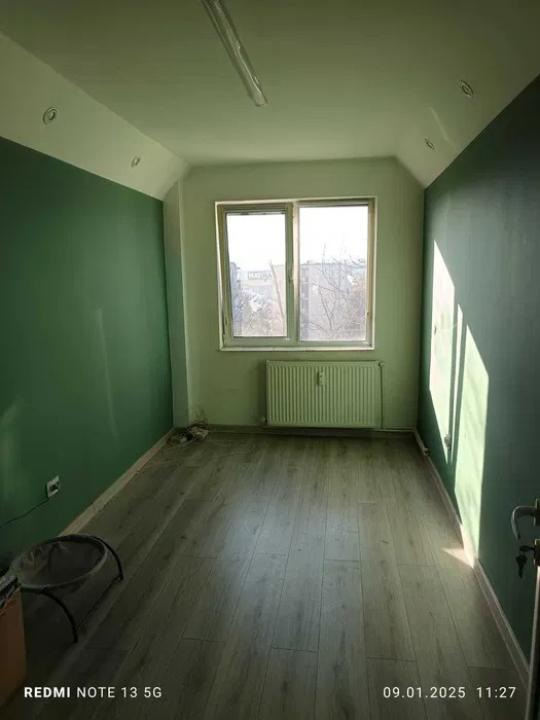 Apartament 3 camere decomandat Podu Ros 