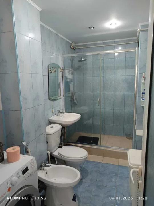 Apartament 3 camere decomandat Podu Ros 