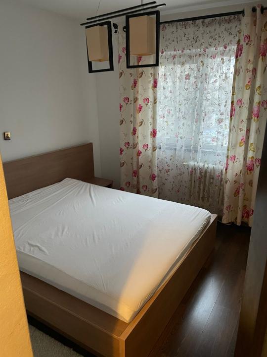 Apartament 3 camere Decomandat. Dacia, Zimbru- Bulevard