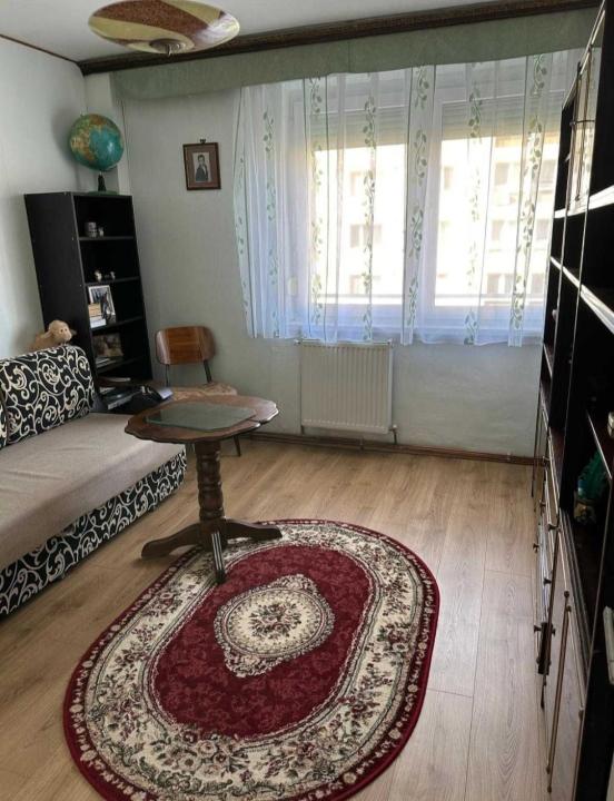 Vanzare Apartament 3  camere Ultracentral Piata Unirii Iasi