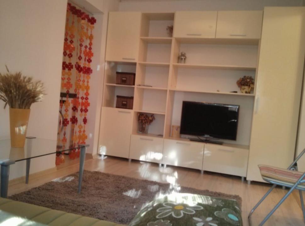 Inchiriere apartament 2 camere zona Podu Ros 