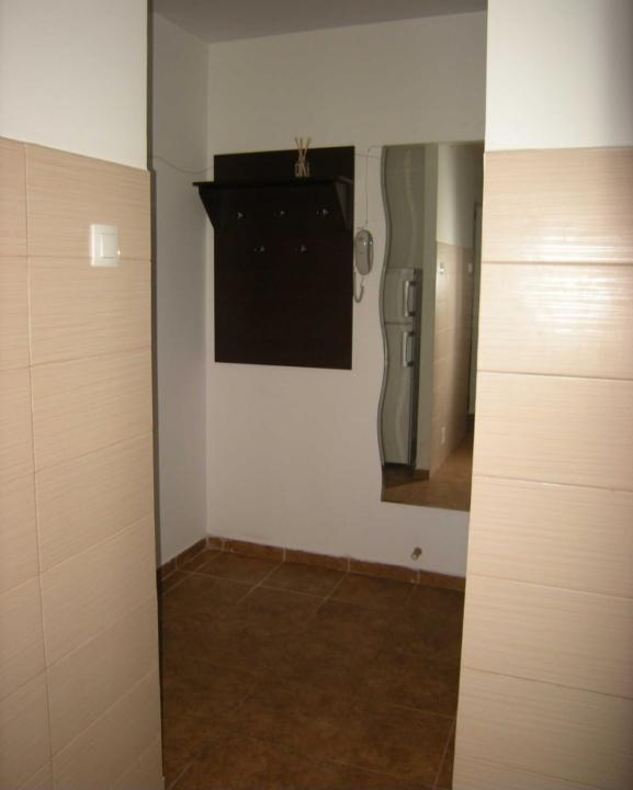 Inchiriere apartament 2 camere Podu Rosu Iasi