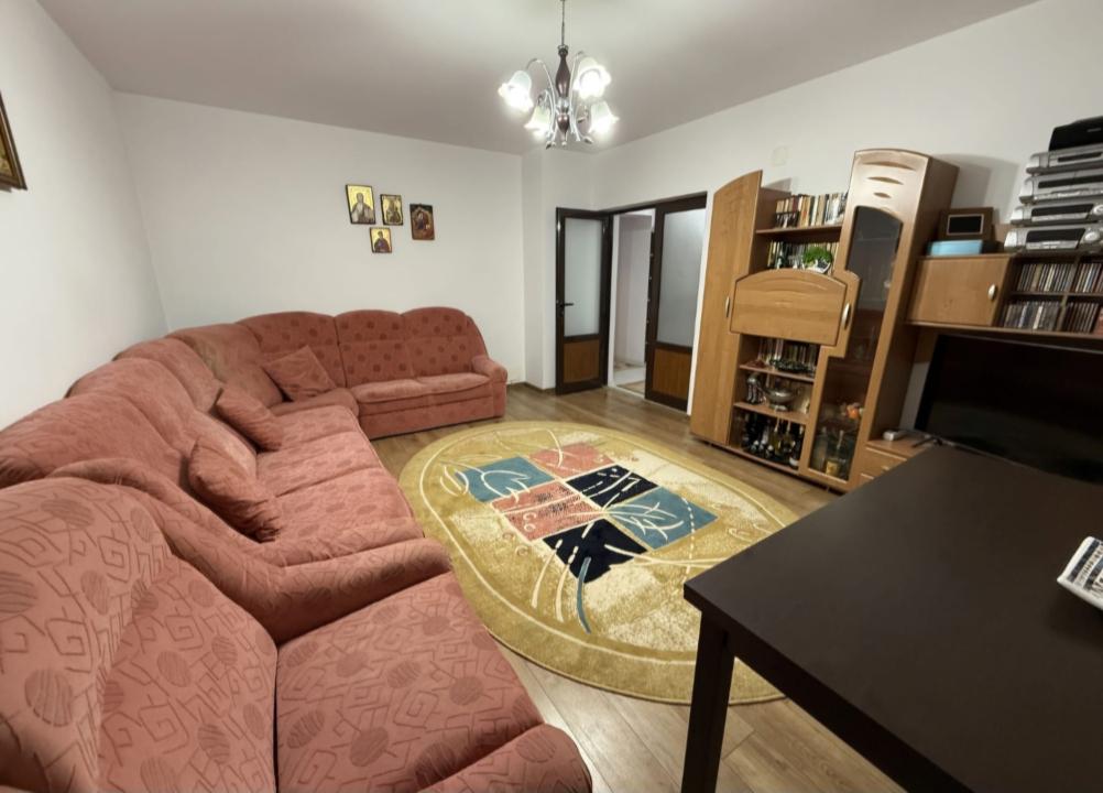 Vanzare Apartament 3 camere Arcu Gara Iasi