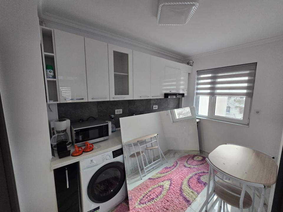 Inchiriere apartament 2 camere Alexandru cel Bun Iasi