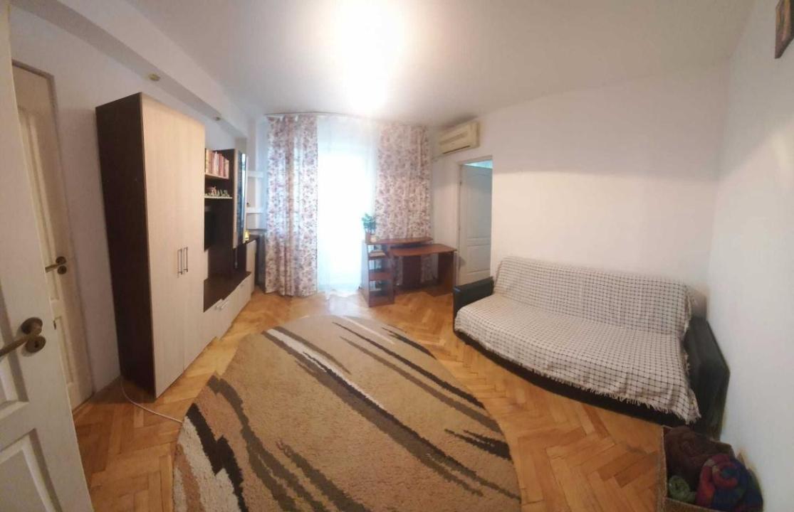 Apartament 2 Camere Semidecomandat Tatarasi Fara Risc