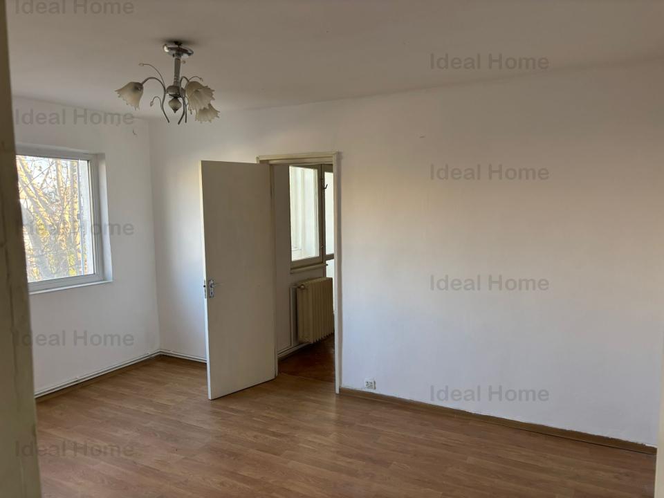 Etaj 3 din 4. Apartament 2 camere. Alexandru cel bun. Zimbru