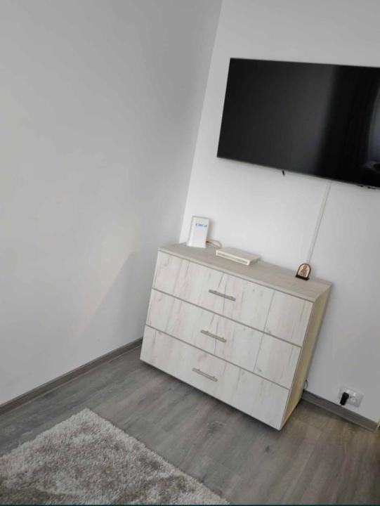 Apartament cu 3 camere Decomandat Mircea Cel Batran