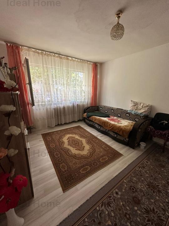 Apartament 2 camere Podu-Ros Racovita 85.000 euro