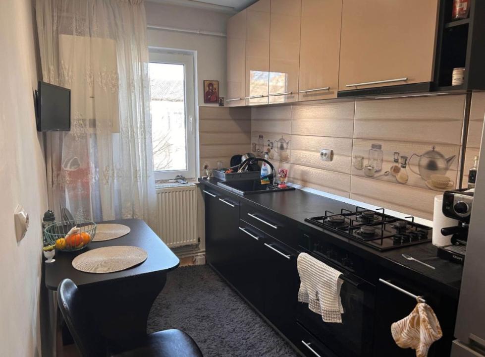 Apartament 2 Camere SD Bloc Dupa 77 