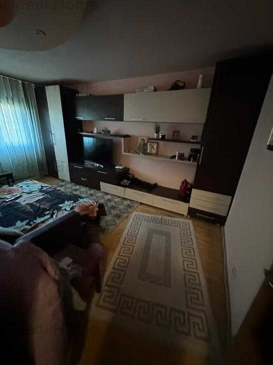 Apartament 2 camere. Etaj 1 din 4. Dacia Zimbru