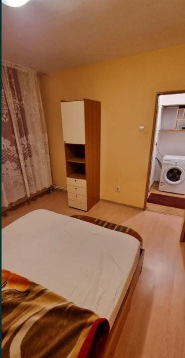 Inchiriere Apartament 2 Camere Podu Ros 