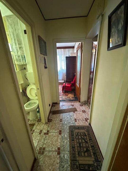 Apartament 3 camere Central Podu Ros 