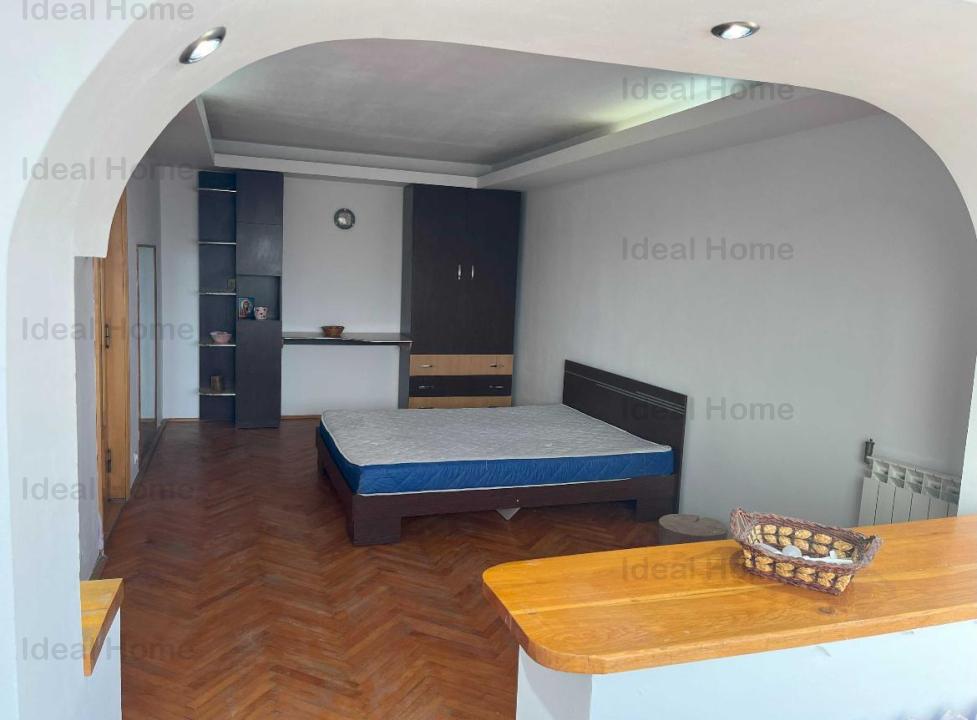 Apartament 3 camere Decomandat Nicolina - Prima Statie