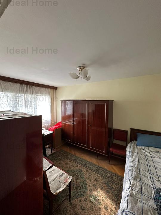 Apartament 2 camere. Podu Ros. Centru