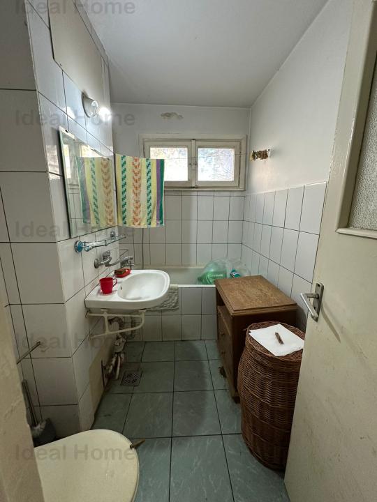 Apartament 2 camere. Podu Ros. Centru