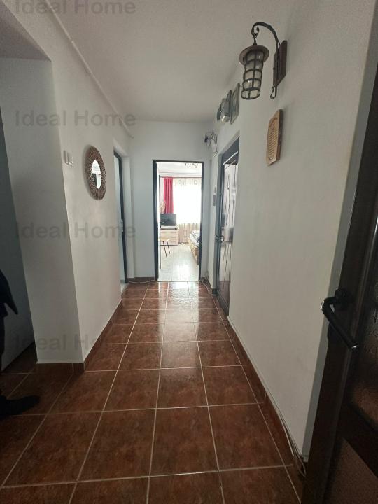 Apartament Central Podu Ros 3 camere 