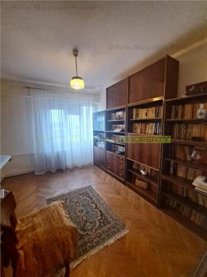 Apartament 4 camere, vanzare, Pajura