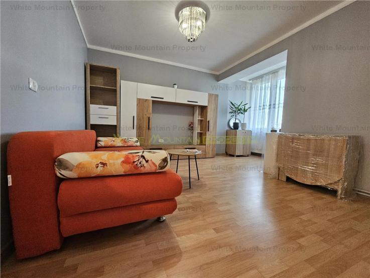 Apartament cu 2 camere renovat in Centrul Istoric