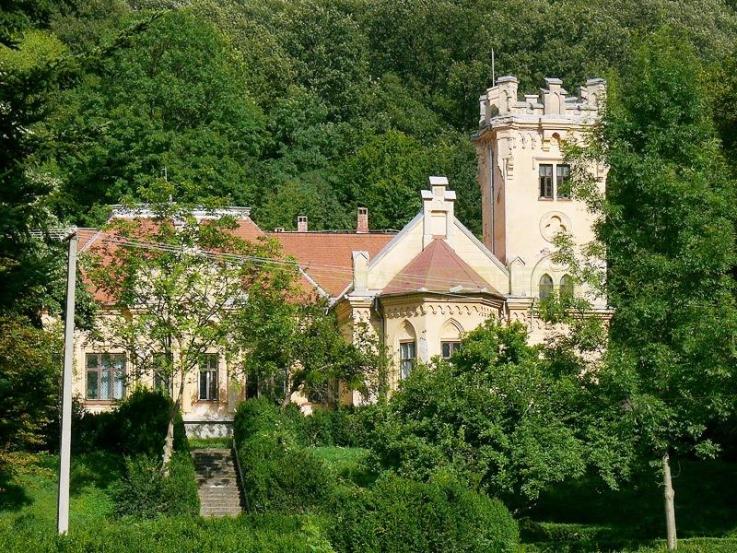 Castel Zichy de vanzare in Oradea, Bihor