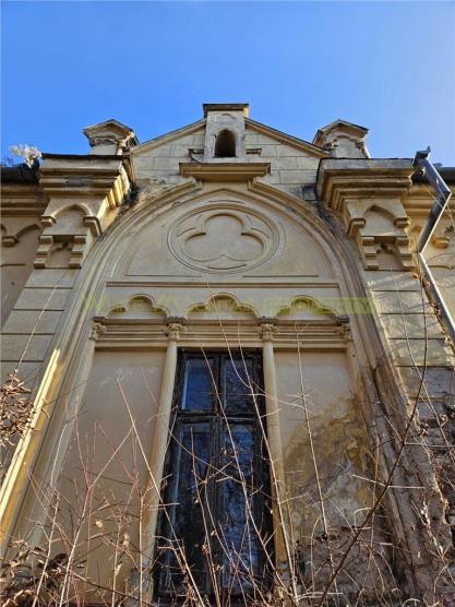 Castel Zichy de vanzare in Oradea, Bihor