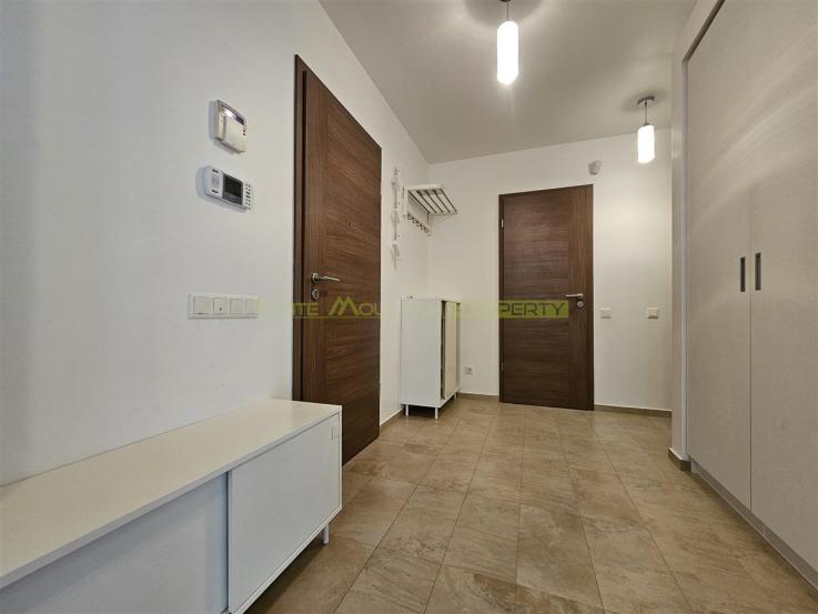 Apartament 3 camere in Bellevue Residence