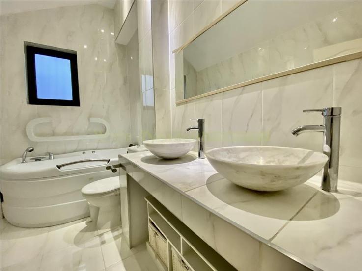 Penthouse cu panorama superba | zona Coresi