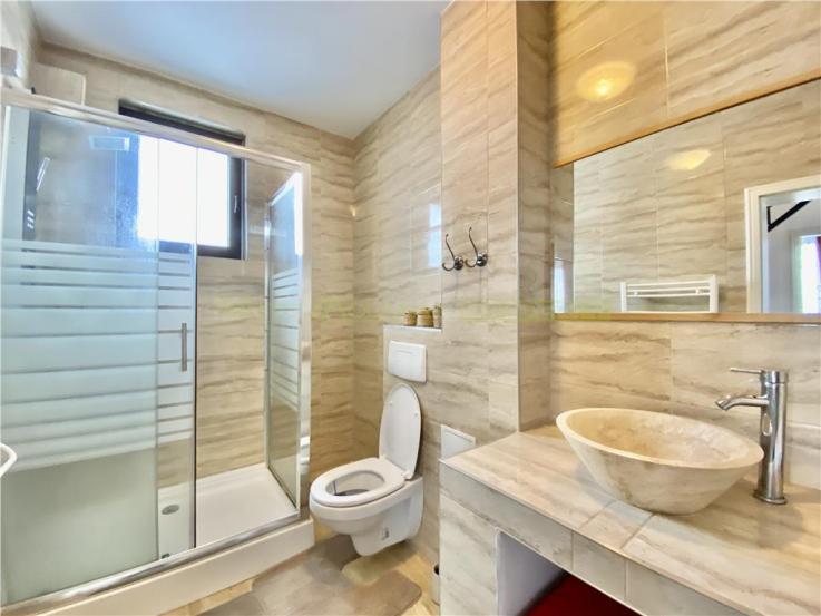 Penthouse cu panorama superba | zona Coresi