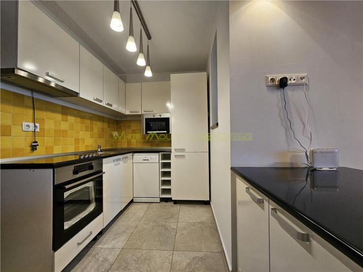 Apartament intim cu 2 camere in Bellevue Residence