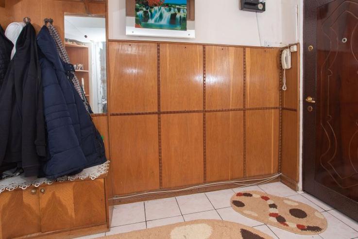 2 camere, Calea Aradului, 51 mp, 69.000 Euro (negociabil). Comision 0.