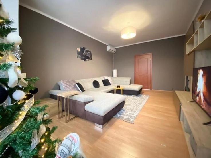 Apartament 3 camere, Gheorghe Doja, Oradea,70 mp. 129 000. Comision 0.