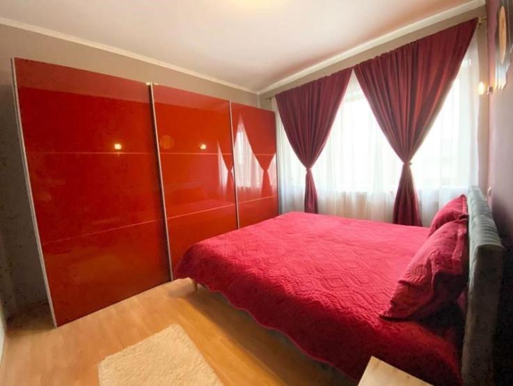 Apartament 3 camere, Gheorghe Doja, Oradea,70 mp. 129 000. Comision 0.