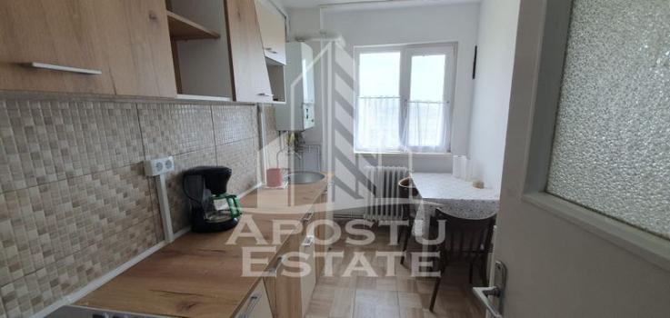 Apartament cu 2 camere, centrala proprie, zona Olimpia stadion