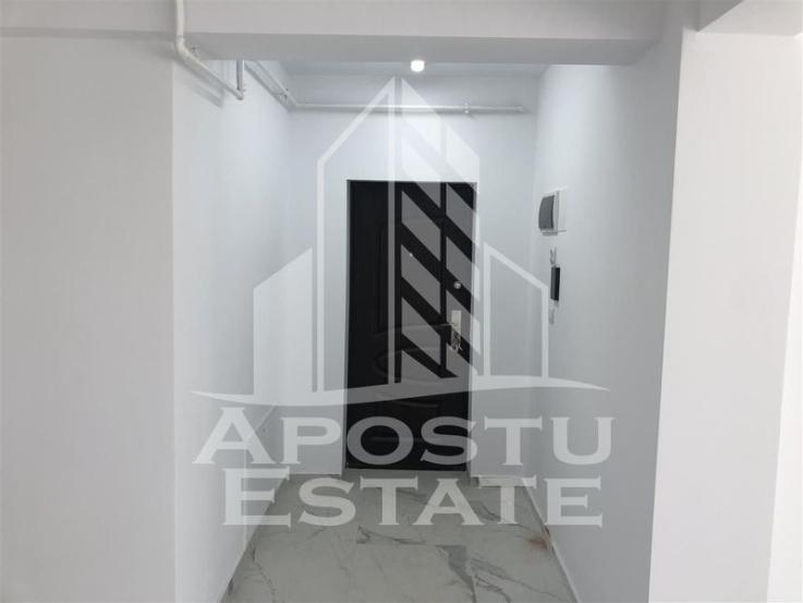 Spatiu comercial de 105 mp, Zona Braytim